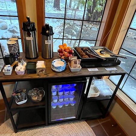 تروكي Donner Lake Inn المظهر الخارجي الصورة